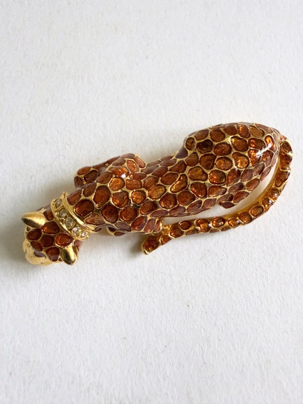 Vintage 80s Orange and Gold tone Leopard with rhinestone chocker Brooch Pin back